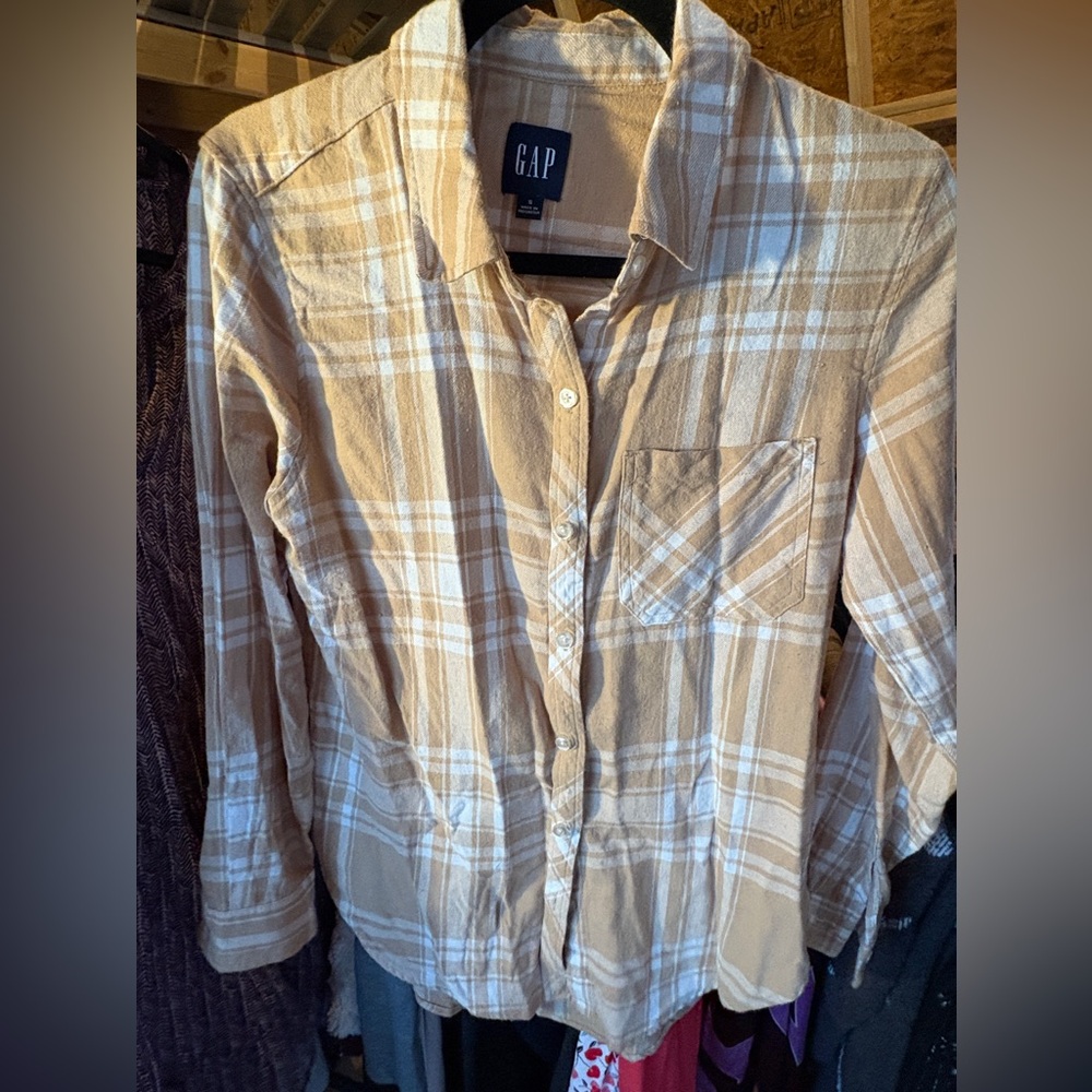 GAP Beige Plaid Shirt